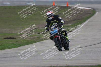 media/Nov-29-2025-TrackDaz (Sat) [[10ae2d9bce]]/B Group/Session 3 (Outside Grapevine)/